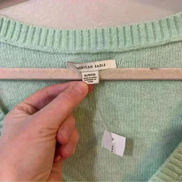 NWT American Eagle Mint Green Cropped Button Front Cardigan Women’s Size X-Large - Picture 3 of 5
